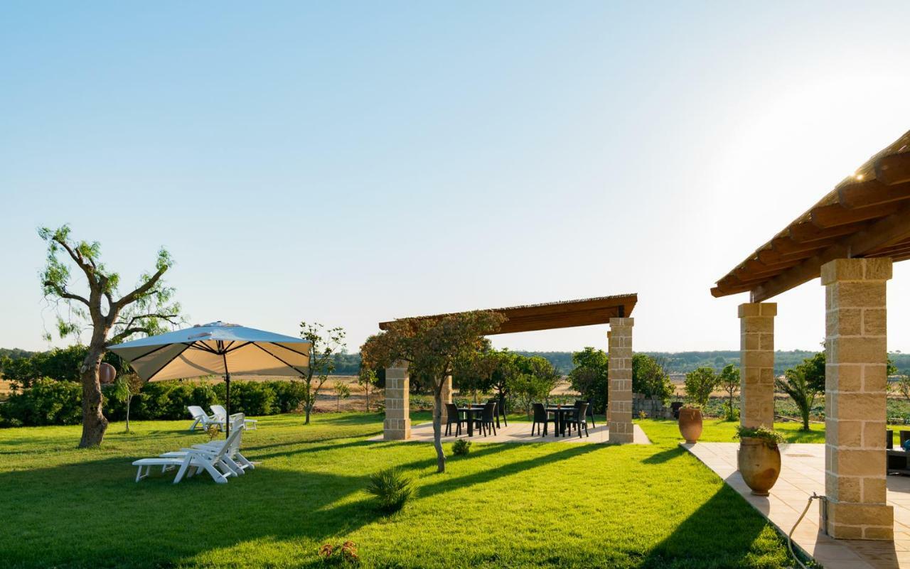 Villa Casale Cerfignano Luaran gambar