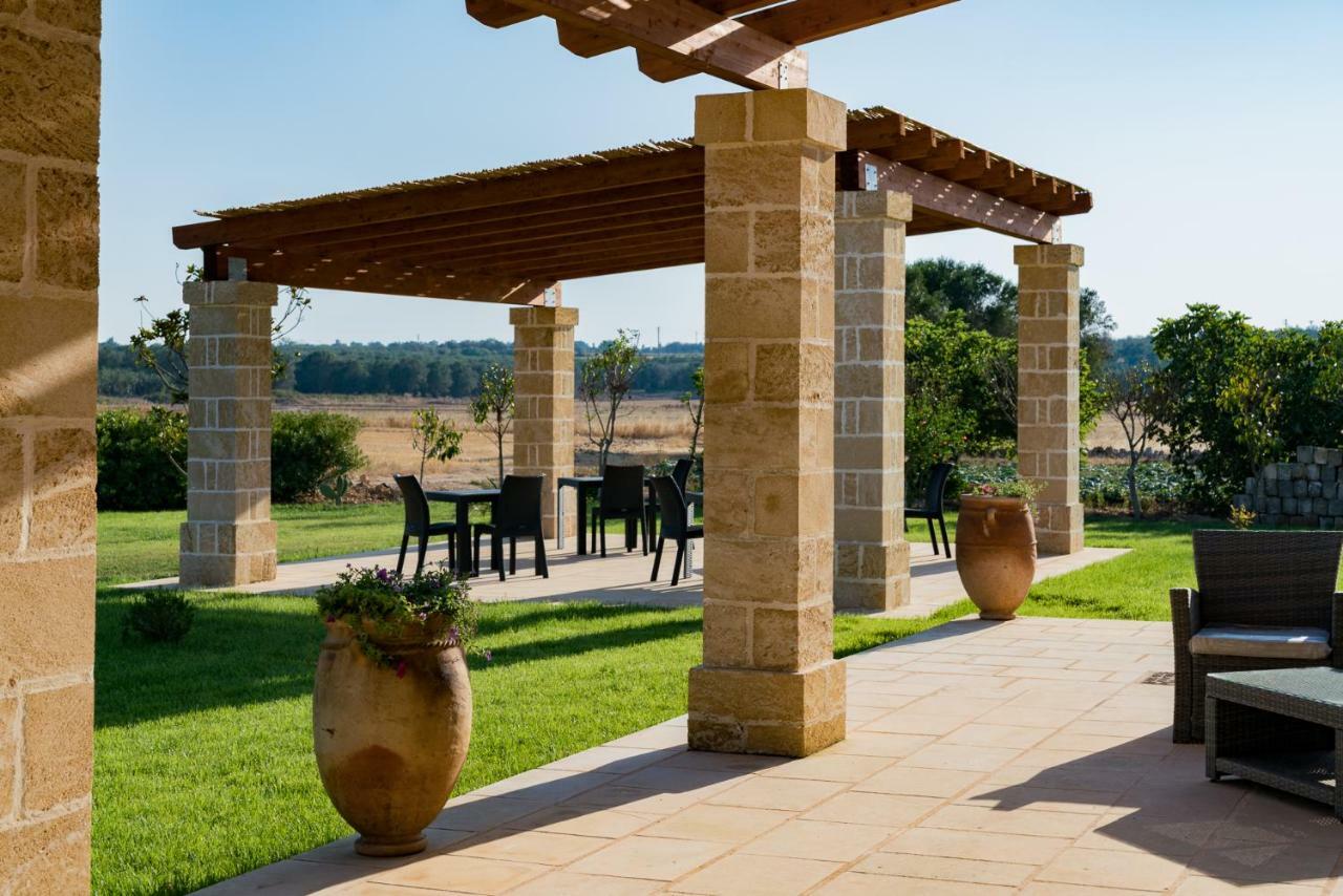 Villa Casale Cerfignano Luaran gambar