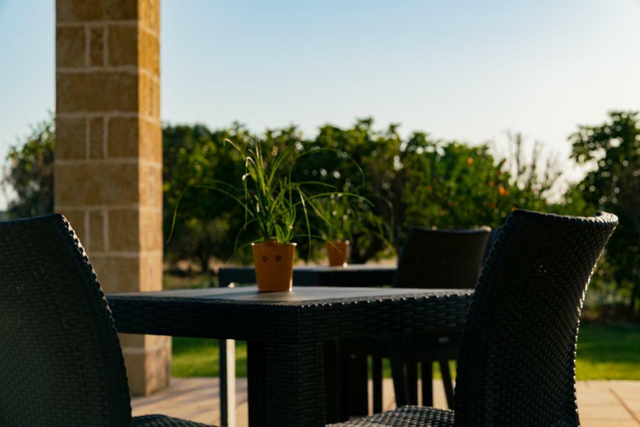 Villa Casale Cerfignano Luaran gambar